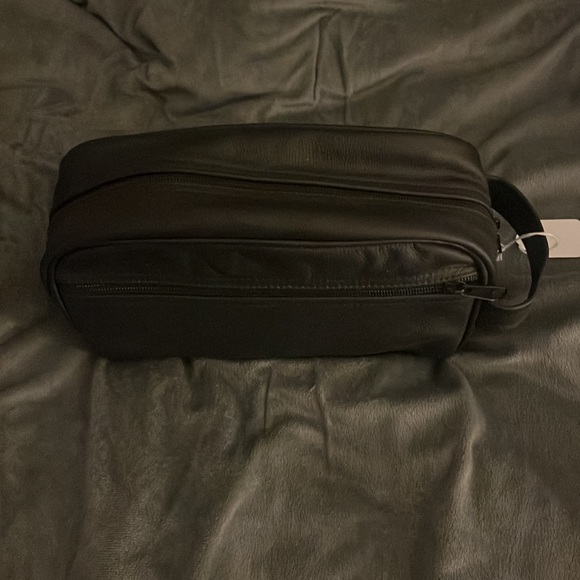 Men’s Shaving Bags - Picture 3 of 7